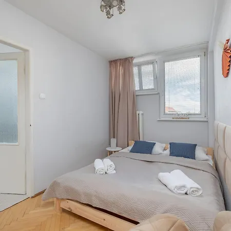 Wyjatkowy Apartament Dla Czterech Gosci W Centrum Szczecina By Rent Like アパート *