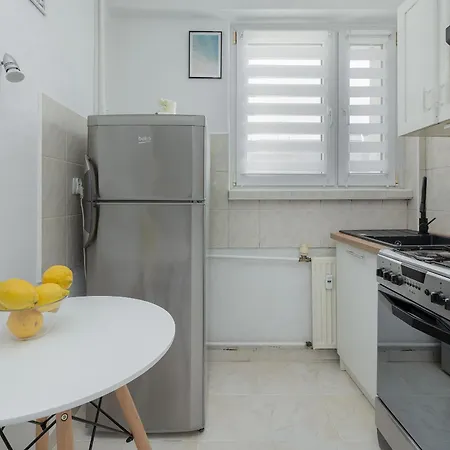 Wyjatkowy Apartament Dla Czterech Gosci W Centrum Szczecina By Rent Like アパート シュチェチン